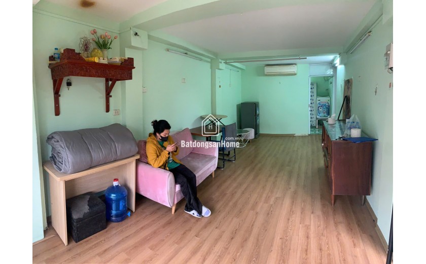Cho thuê căn hộ tập thể ngõ 3 Tạ Quang Bửu, 6.5 triệu 55m2, Full đồ vào ngay